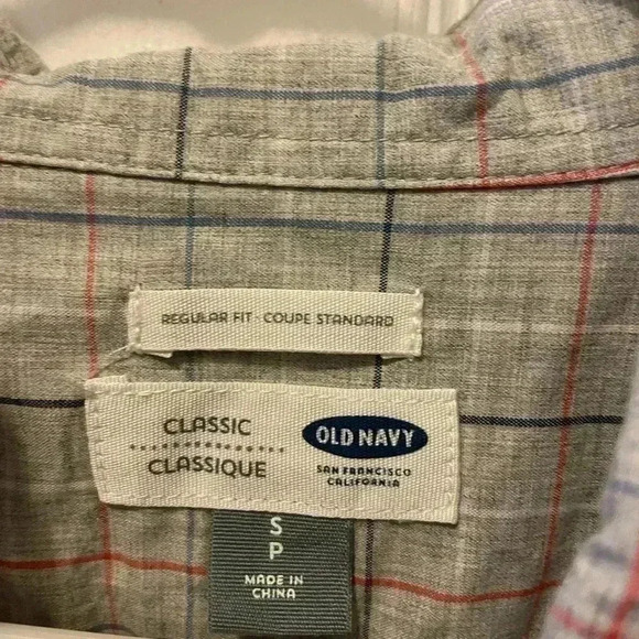 Old navy long sleeve shirt size small - Picture 2 of 4